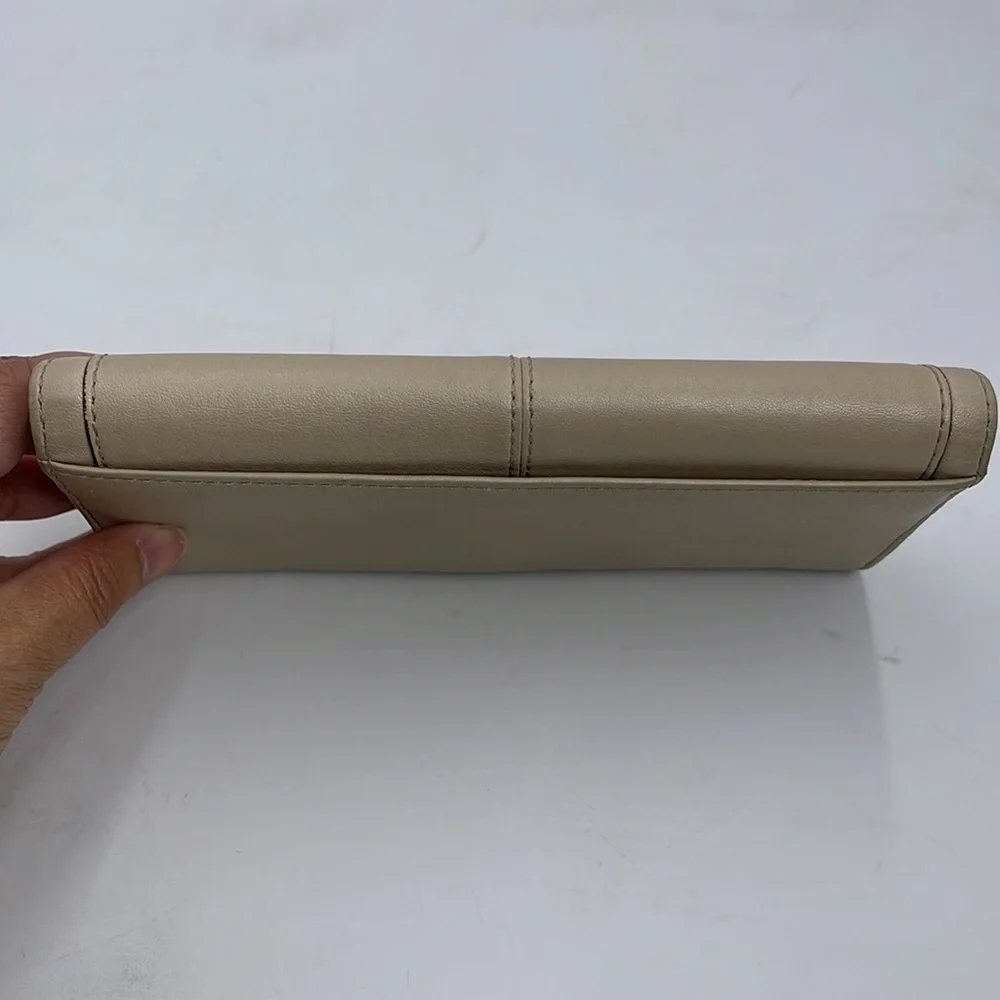 Coach Long Envelope Clutch Wallet  Beige Leather Large Fancy Snap Clasp
